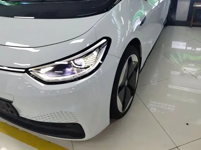 Volkswagen ID.3 — Фото автомобиля 23