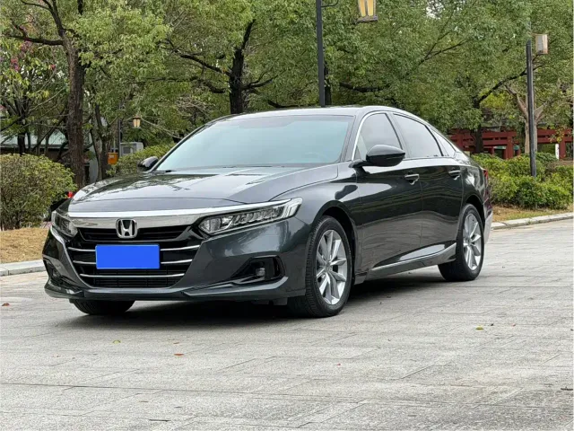 Honda Accord — Фото автомобиля 2