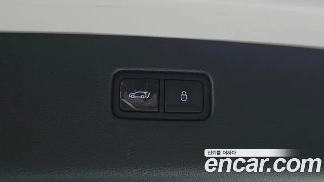 Genesis GV80 — Фото автомобиля 21