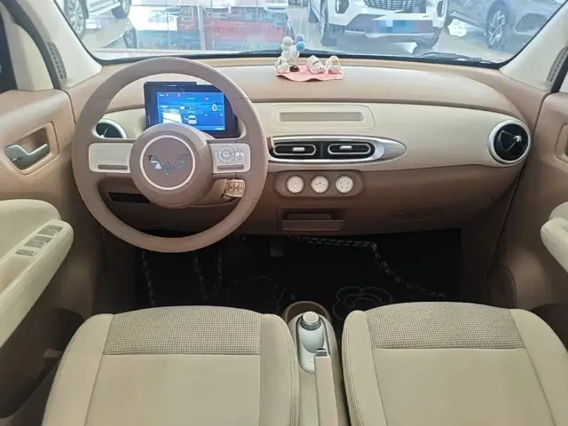 Wuling Hongguang Mini EV — Фото автомобиля 9
