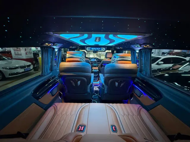Mercedes-Benz Vito — Фото автомобиля 8