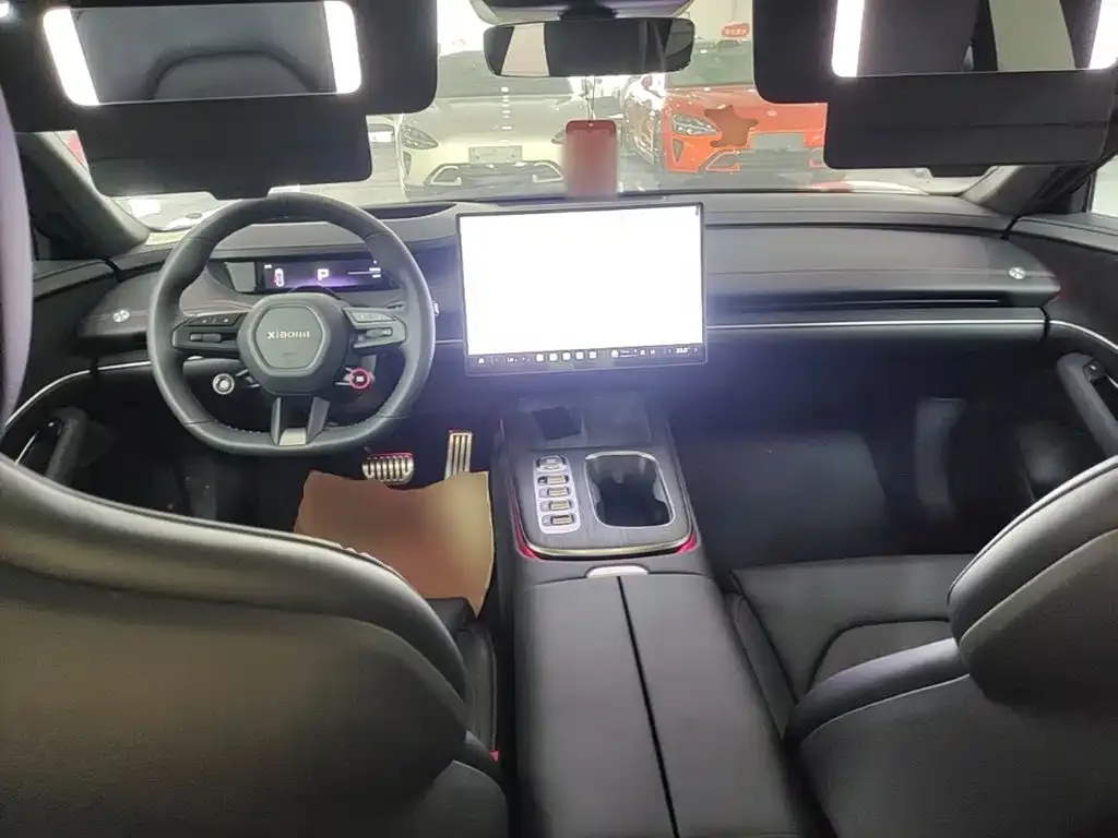 Xiaomi Auto Xiaomi SU7 2024 AWD Extended Range Advanced Smart Driving Max Edition — Фото автомобиля 9