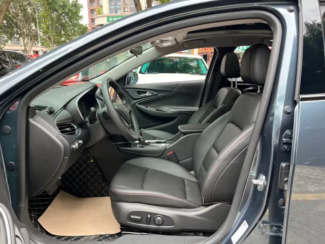 Chevrolet Malibu XL — Фото автомобиля 9
