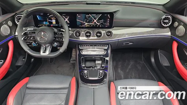 Mercedes-Benz E-Class — Фото автомобиля 7