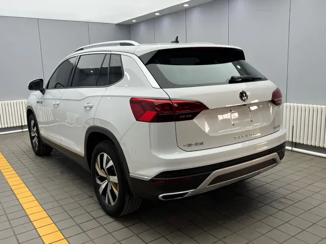 Volkswagen Tayron — Фото автомобиля 4
