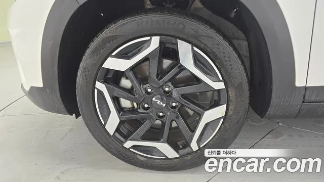 Kia Seltos — Фото автомобиля 5