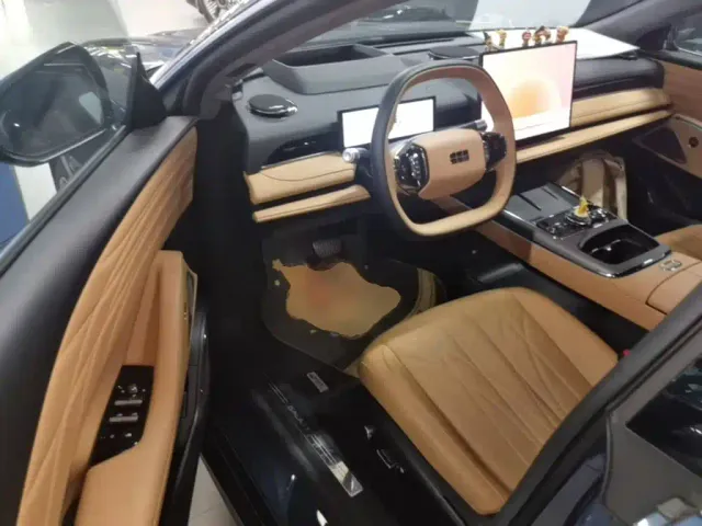 Geely Galaxy Xingyao 8 — Фото автомобиля 15