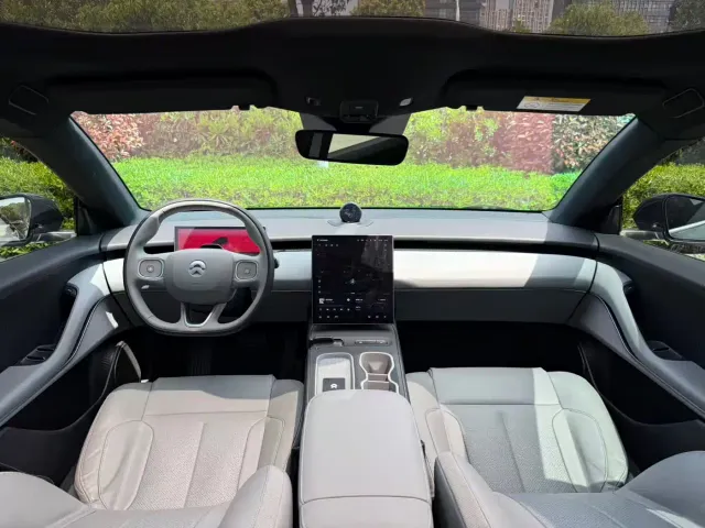 Nio ET5 Touring — Фото автомобиля 8