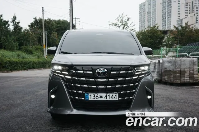 Toyota Alphard Generation 4 — Фото автомобиля 3