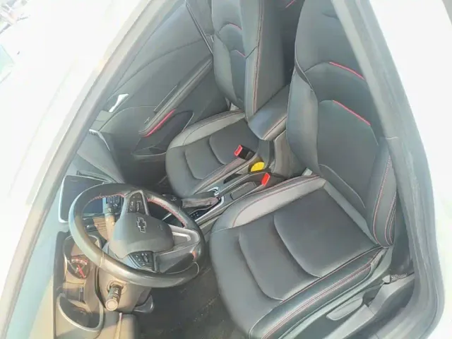 Chevrolet Monza — Фото автомобиля 14