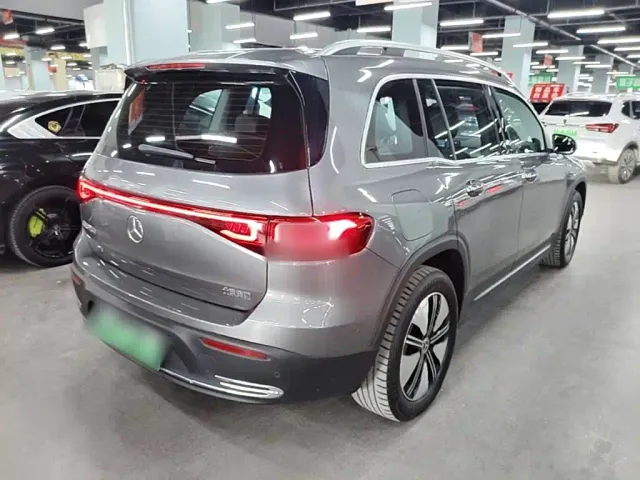 Mercedes-Benz EQB — Фото автомобиля 6