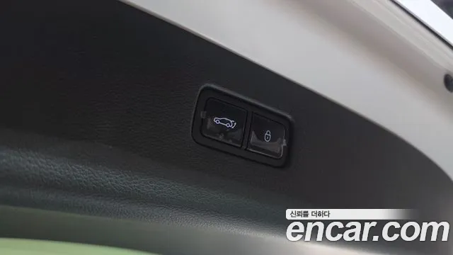 Genesis GV80 — Фото автомобиля 24