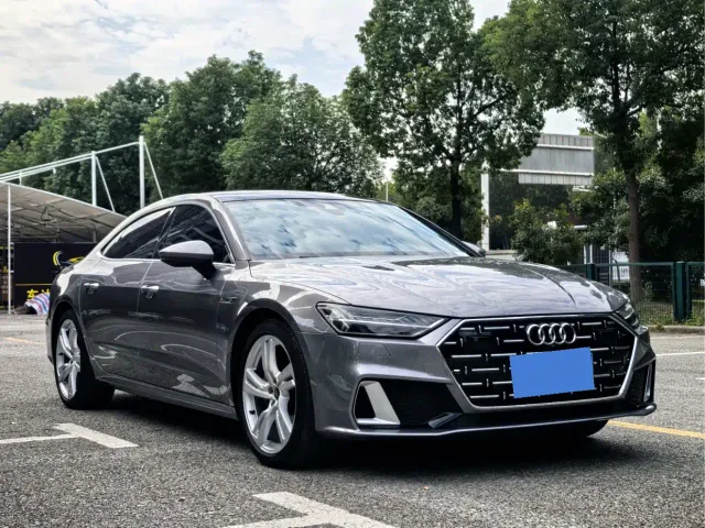 Audi A7L — Фото автомобиля 3