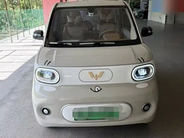 Wuling Hongguang Mini EV — Фото автомобиля 24