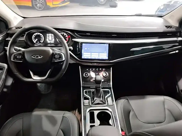 Chery Arrizo 5 — Фото автомобиля 9