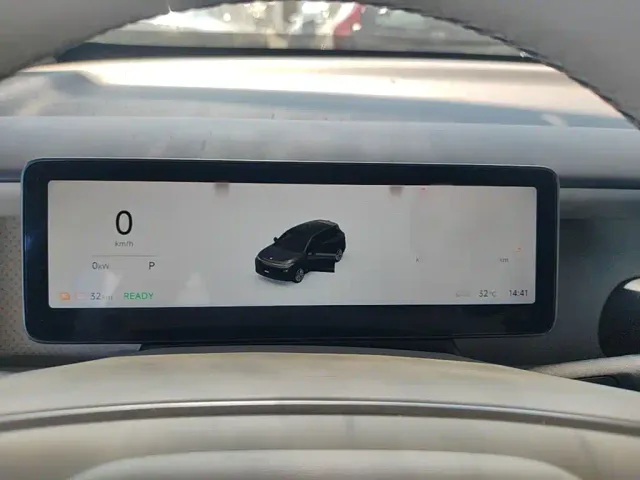 Leapmotor B10 — Фото автомобиля 7