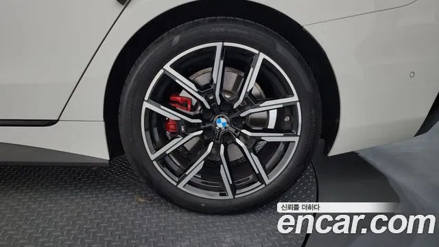 BMW 4-Series 4 серия (G22) 420i M Sport Pro Gran Coupe — Фото автомобиля 21