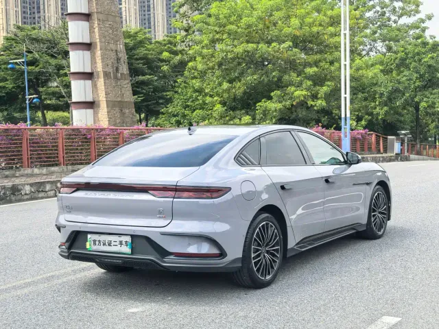BYD Han — Фото автомобиля 21