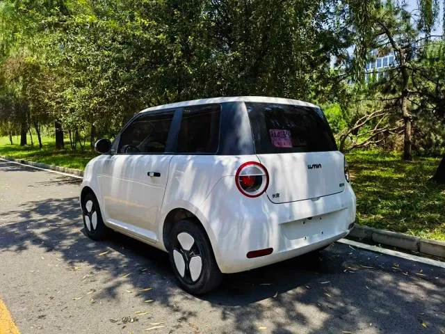Changan Lumin — Фото автомобиля 5