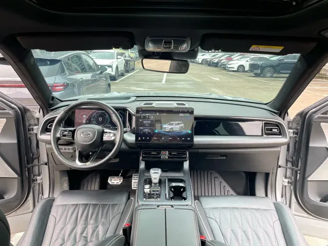 GAC Trumpchi GS8 — Фото автомобиля 20