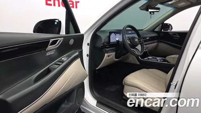 Genesis GV80 — Фото автомобиля 15