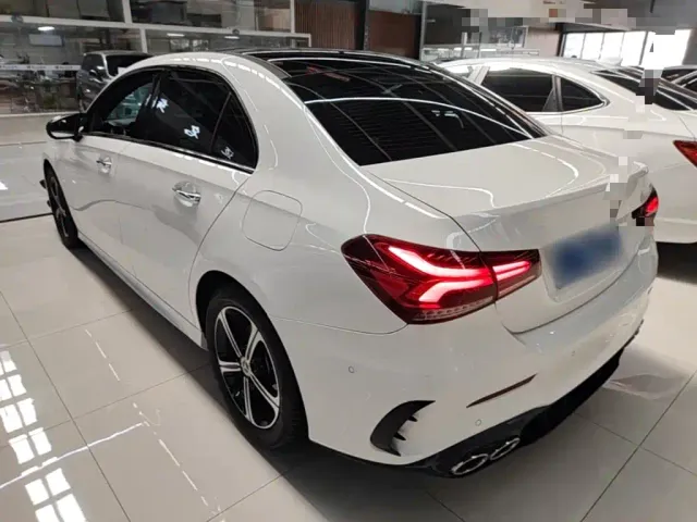 Mercedes-Benz A-Class — Фото автомобиля 4