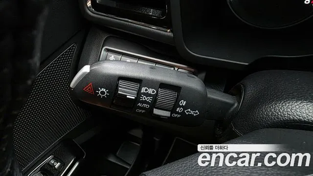 KG_Mobility_Ssangyong TIBOLI Very New Tivoli Бензин 1.5 2WD — Фото автомобиля 28