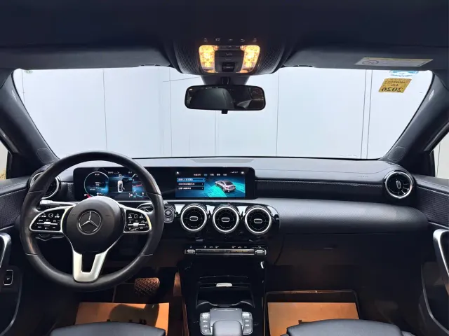 Mercedes-Benz A-Class — Фото автомобиля 18