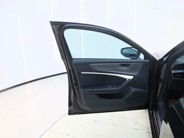 Audi A6L — Фото автомобиля 8