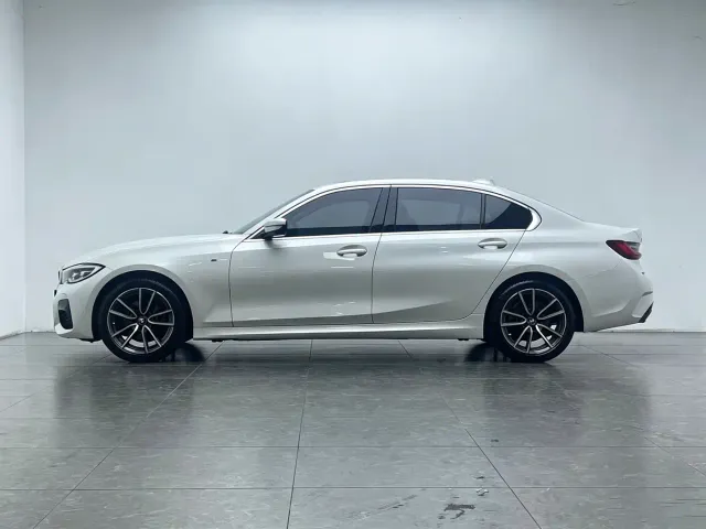 BMW 3 Series — Фото автомобиля 6