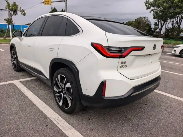 Nio EC6 — Фото автомобиля 8