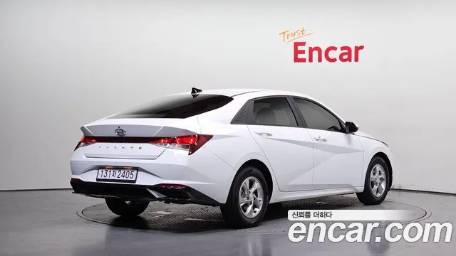 Hyundai AVANTE Avante (CN7) — Фото автомобиля 2