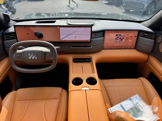 IM Motors LS8 — Фото автомобиля 6