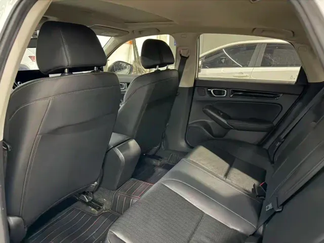 Honda Civic — Фото автомобиля 10
