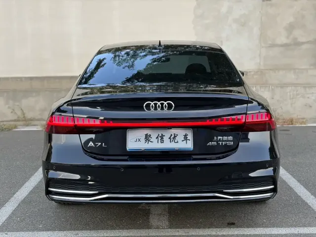 Audi Audi A7L 2022 45 TFSI S-line Dream Builder Edition — Фото автомобиля 24