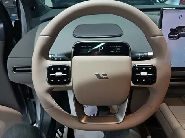 Li Auto i6 — Фото автомобиля 10