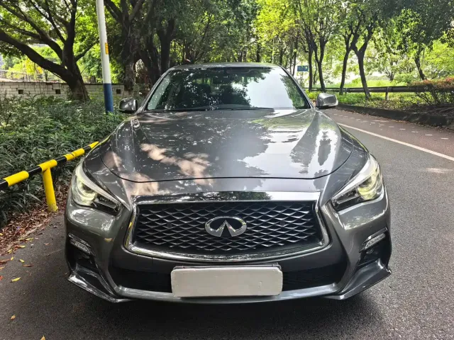 Infiniti Q50L — Фото автомобиля 2