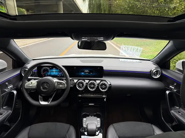 Mercedes-Benz A-Class — Фото автомобиля 8