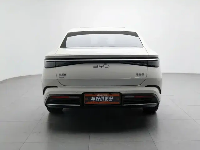 BYD Seal 07 DM-i — Фото автомобиля 4
