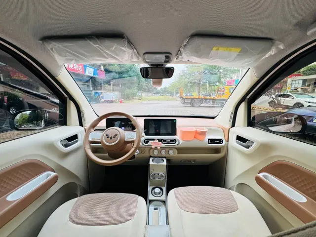 Wuling Hongguang Mini EV — Фото автомобиля 5