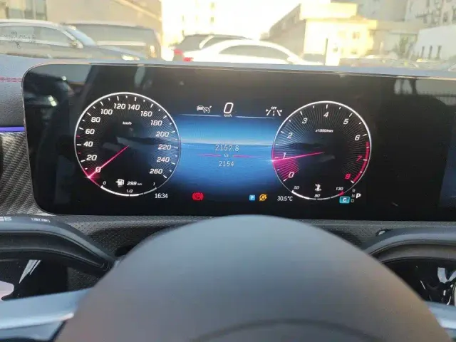 Mercedes-Benz A-Class — Фото автомобиля 2