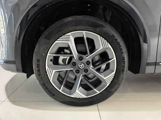Changan CS75 Plus — Фото автомобиля 10
