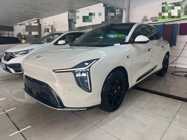 Фотография автомобиля — IM Motors LS6