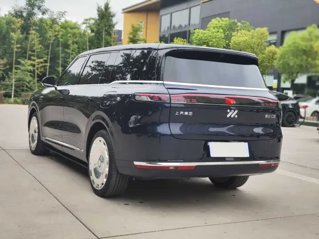 IM Motors LS9 — Фото автомобиля 27