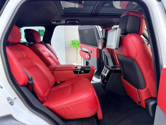 Land Rover Range Rover — Фото автомобиля 16