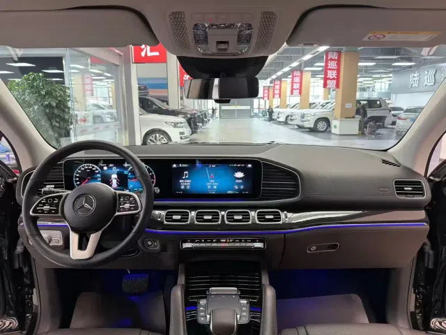 Mercedes-Benz GLS-Class — Фото автомобиля 4