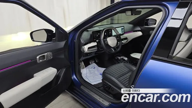 Kia EV4 — Фото автомобиля 9