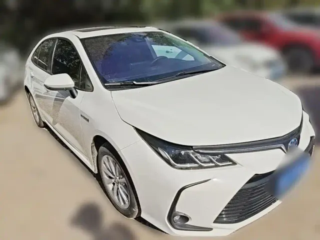 Toyota Corolla — Фото автомобиля 23