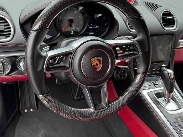 Porsche 718 — Фото автомобиля 9