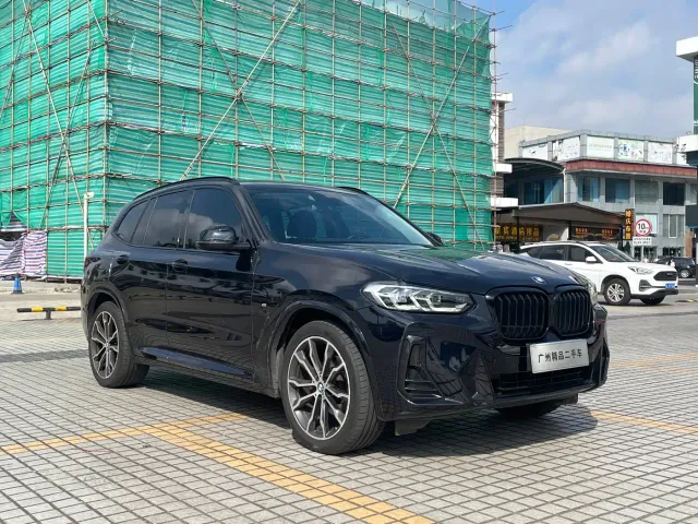 BMW X3 — Фото автомобиля 3